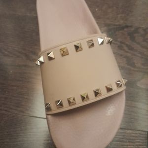 Valentino Rockstud Slides